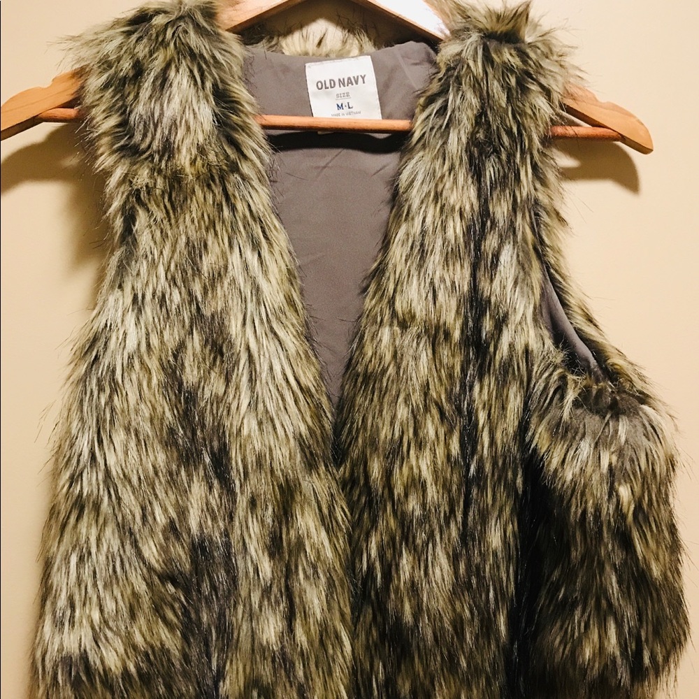 Faux fur vest